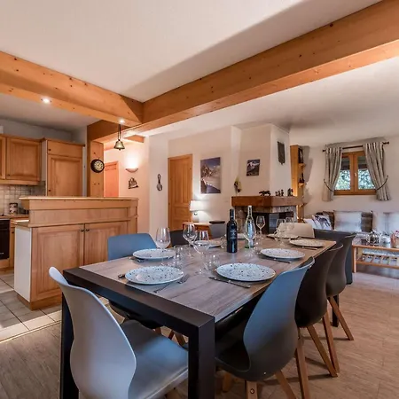 Duplex Spacieux A 1850 - 8 Pers, Pieds Des Pistes, Cheminee, Garage, Wifi Inclus - Fr-1-631-56 クールシュヴェル