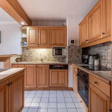 Duplex Spacieux A 1850 - 8 Pers, Pieds Des Pistes, Cheminee, Garage, Wifi Inclus - Fr-1-631-56 *